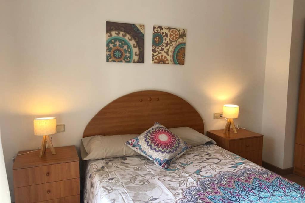 Luminoso Y Acogedor Alojamiento En Sort Apartment Екстериор снимка